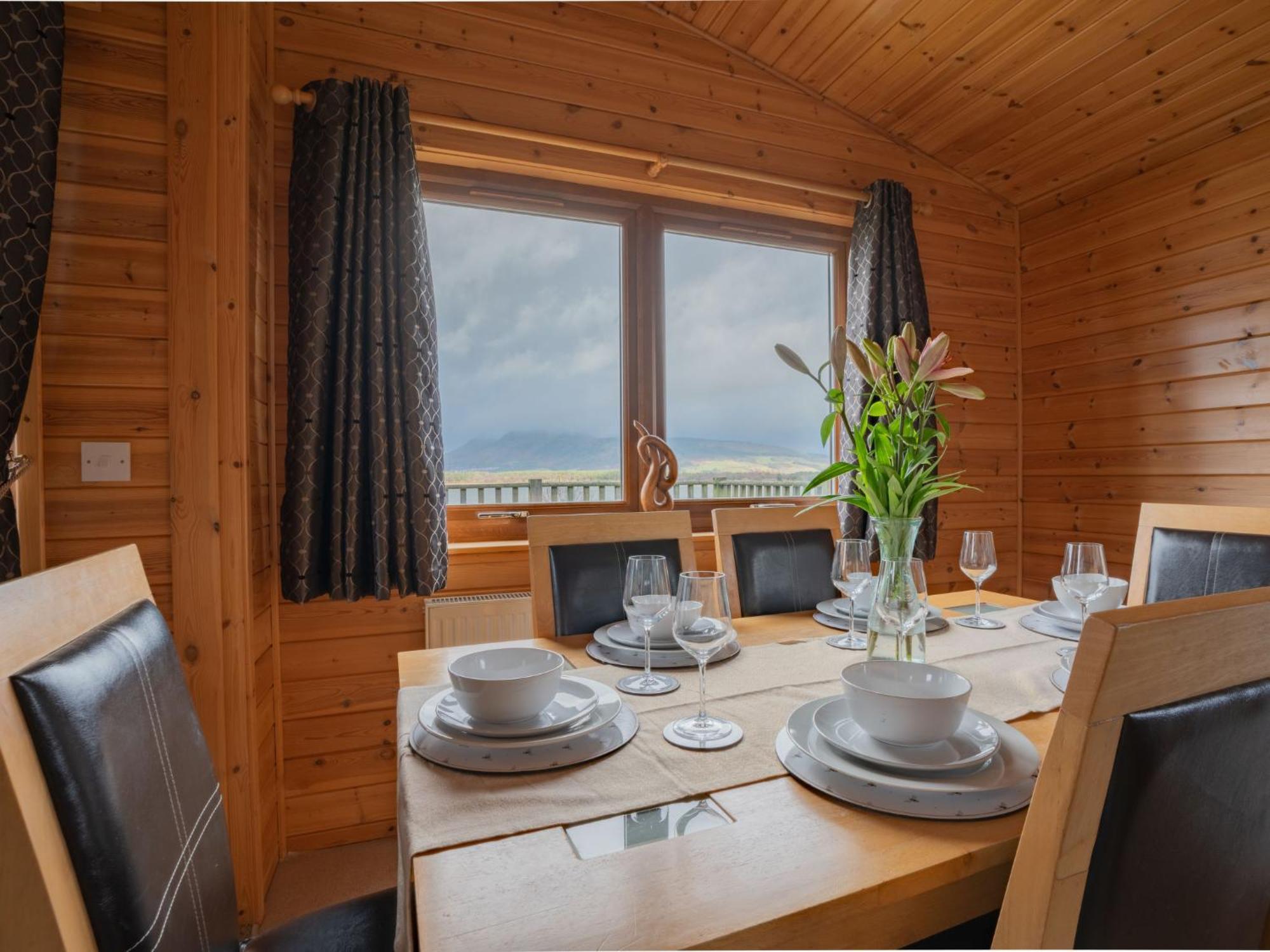 Chalet Loch Leven Lodge 10 By Interhome Kinross Eksteriør bilde