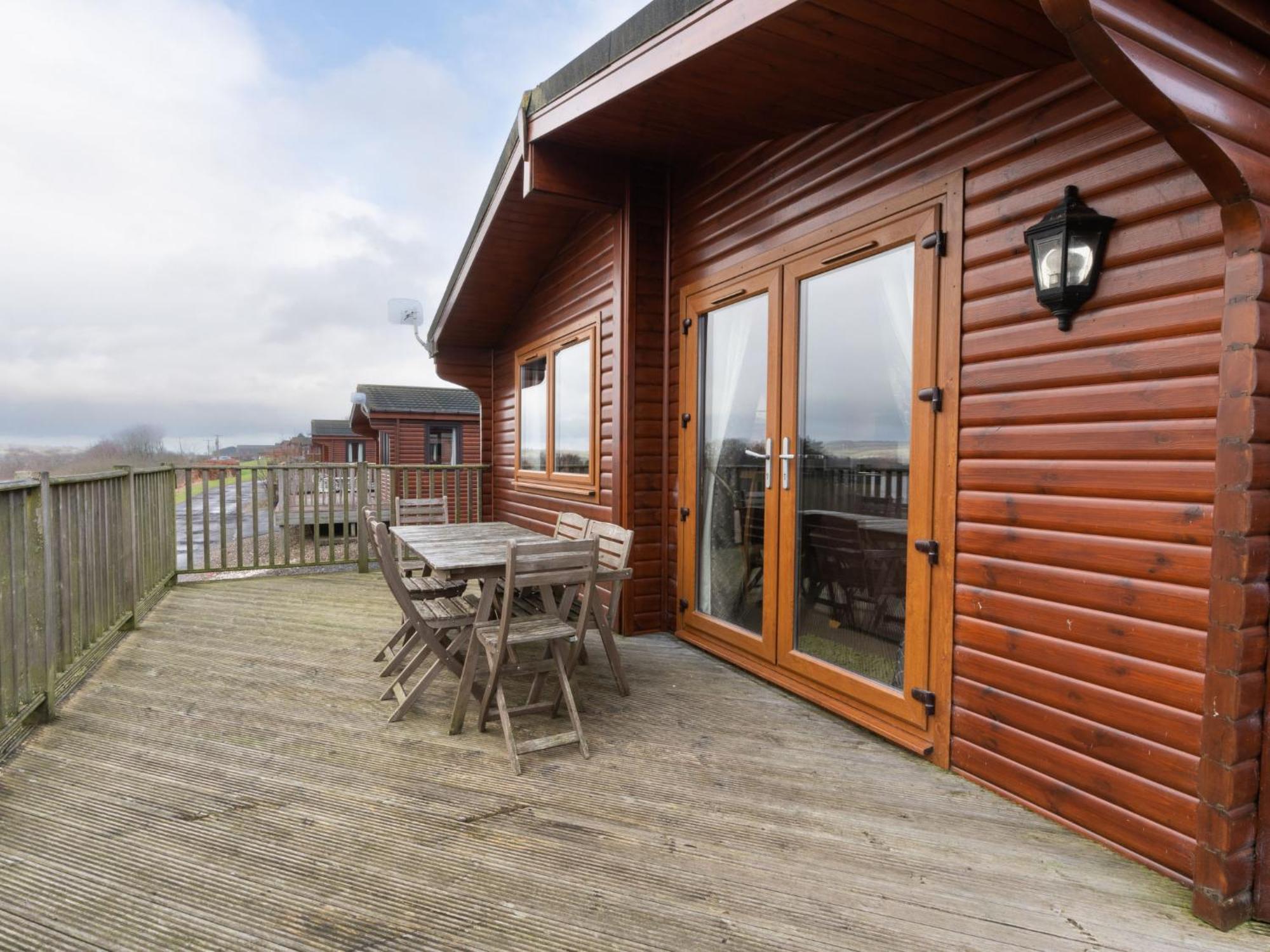 Chalet Loch Leven Lodge 10 By Interhome Kinross Eksteriør bilde